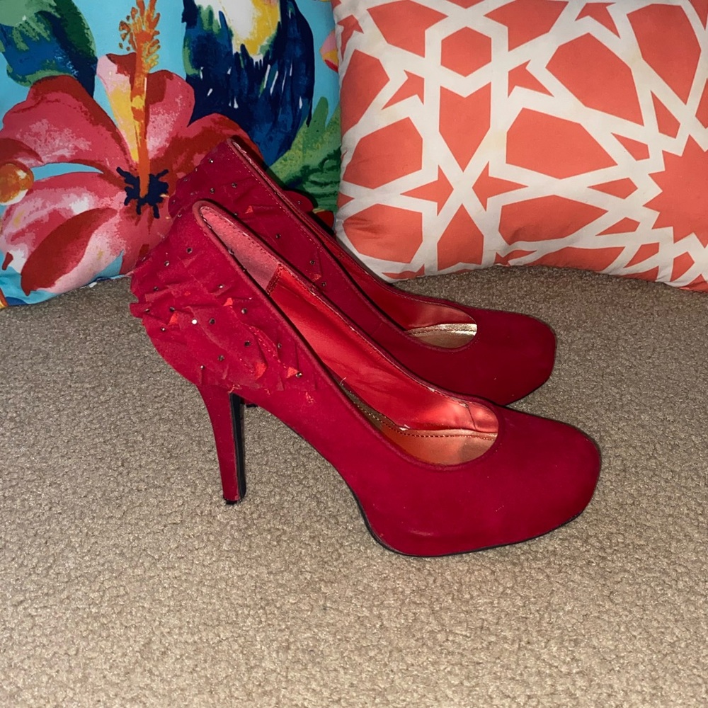 Red BAMBOO Pumps